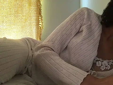 Snapshot of loveofbea chatting on 16, 1, 2025 loveofbea online show from 16, 1, 2025