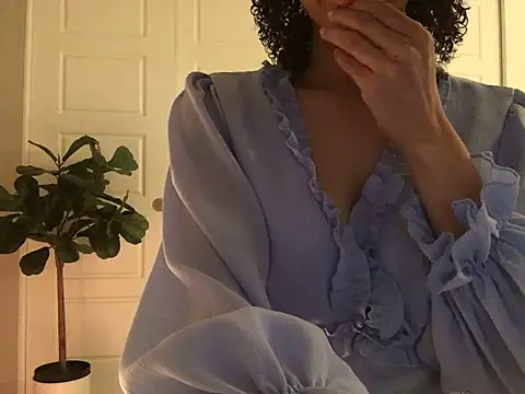 Snapshot of loveofbea chatting on 31, 1, 2025 loveofbea online show from 31, 1, 2025