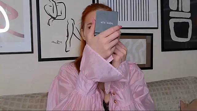 JudyWalkerr online show from 14, 12, 2025