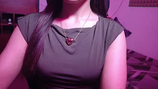 MidnightFlame online show from 8, 11, 2025