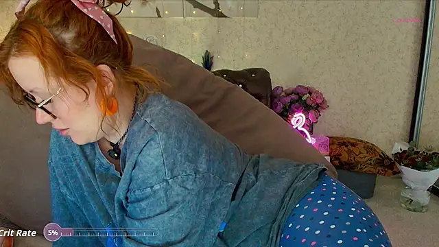 kate picture  online show from 14, 11, 2025