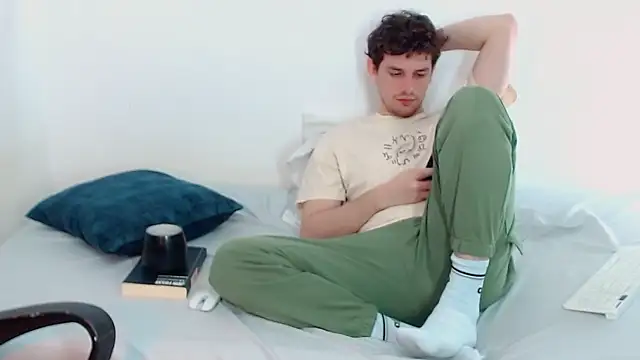 Elio555 online show from 6, 12, 2024