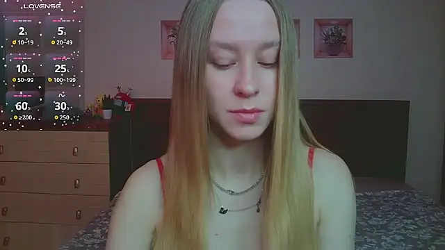 Lily  Devil online show from 4, 2, 2026