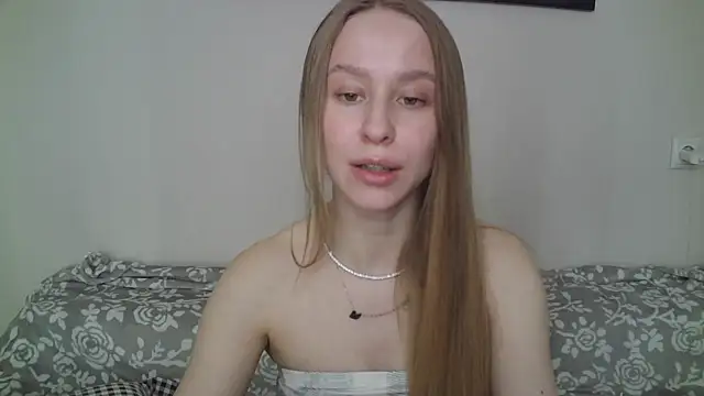 Lily  Devil online show from 12, 4, 2026