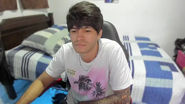 justin stark7 online show from 4, 12, 2024