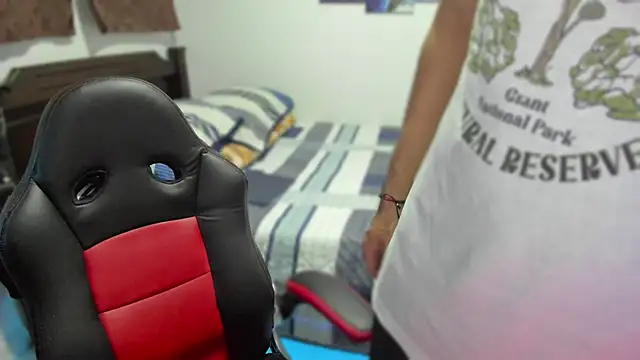 justin stark7 online show from 9, 12, 2024