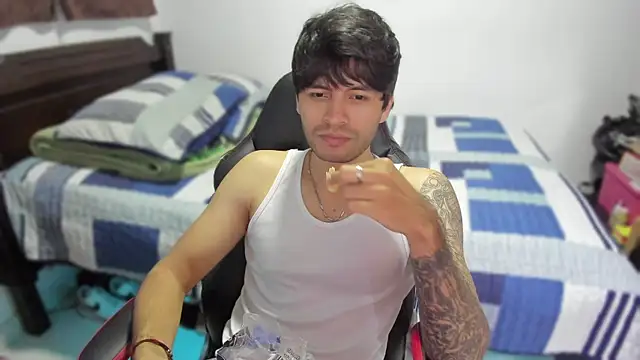 justin stark7 online show from 26, 12, 2024