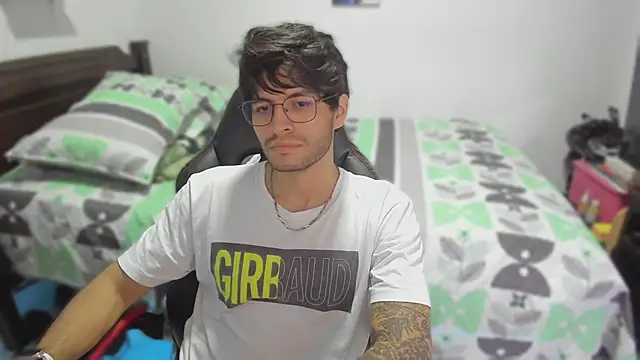 justin stark7 online show from 4, 3, 2025