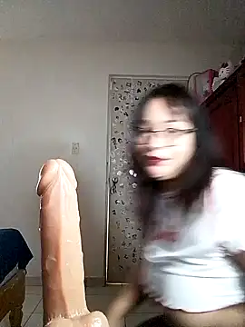 Angiee2001 online show from 17, 1, 2025