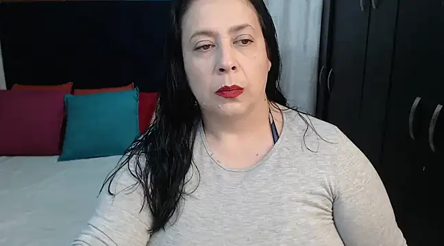 karlaton1977 online show from 23, 12, 2024