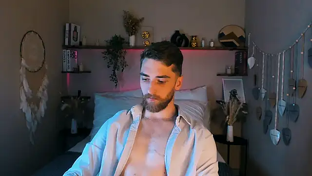 Snapshot of DexterDexx chatting on 8, 9, 2025 DexterDexx online show from 8, 9, 2025