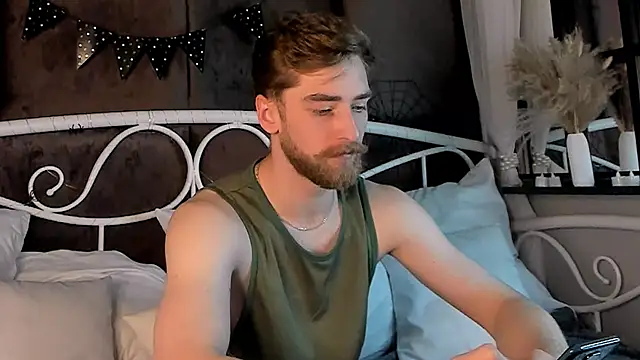 Snapshot of DexterDexx chatting on 2, 11, 2025 DexterDexx online show from 2, 11, 2025