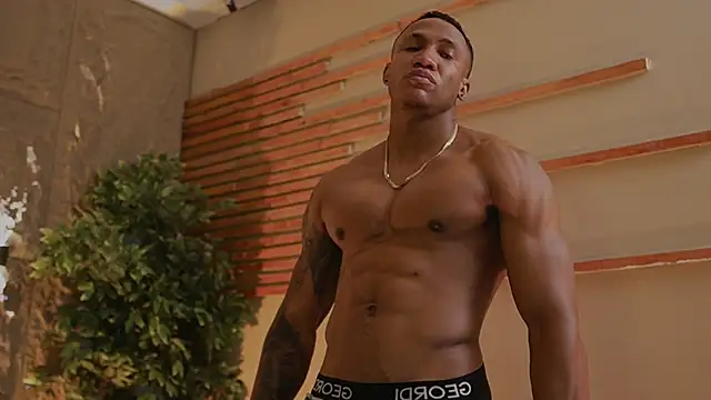 Logan Varela online show from 26, 10, 2025