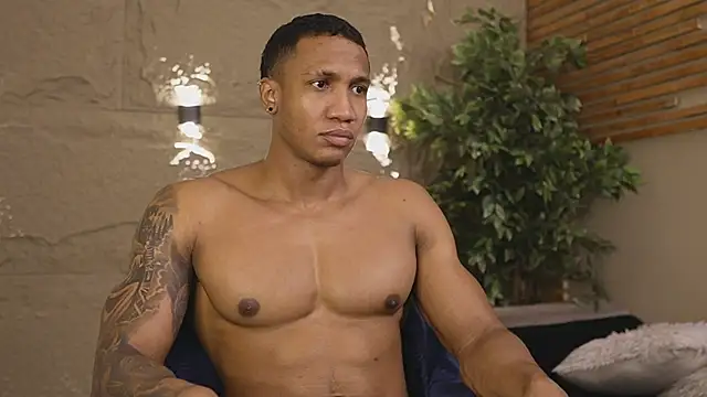 Logan Varela online show from 20, 12, 2025