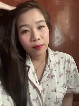 Snapshot of Bae1103 chatting on 15, 2, 2026 Bae1103 online show from 15, 2, 2026