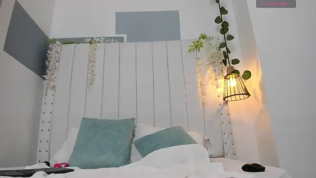 hannah gray online show from 25, 11, 2025