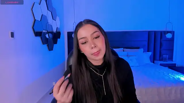 CelestePalmer  online show from 10, 1, 2025
