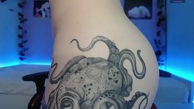 Scarlettsrorm online show from 6, 3, 2025