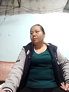 Queen 18200 online show from 25, 11, 2025