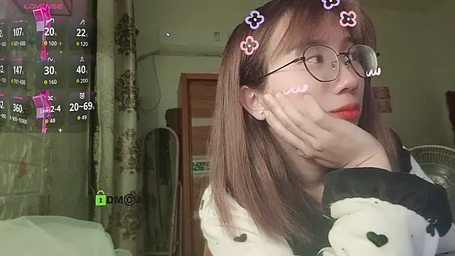 Lili 666 online show from 4, 2, 2026