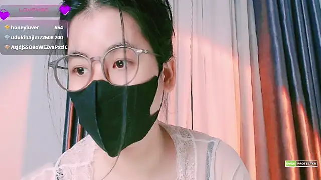 Snapshot of Na_baby chatting on 25, 10, 2025 Na baby online show from 25, 10, 2025