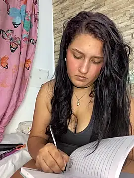 saray gomez22 online show from 30, 12, 2024