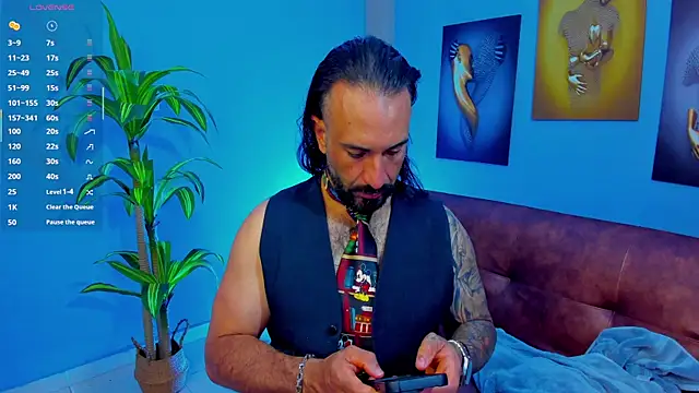 mr maik online show from 10, 11, 2025