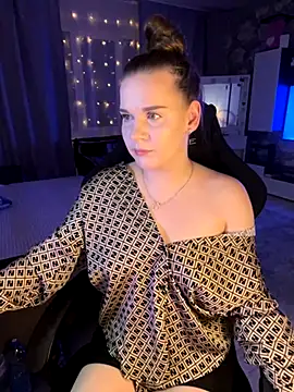 Lexi noah online show from 2, 12, 2025