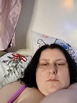 Snapshot of tvshtvsh24 chatting on 29, 10, 2025 tvshtvsh24 online show from 29, 10, 2025