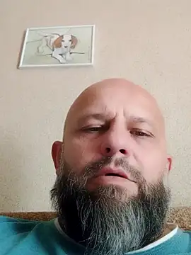 Snapshot of AlexandruCsaba chatting on 29, 9, 2025 AlexandruCsaba online show from 29, 9, 2025