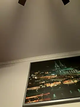 Hornyblond Bella online show from 1, 12, 2025