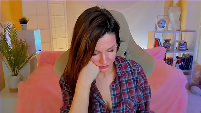 Snapshot of April_o_Nill chatting on 23, 1, 2025 April o Nill online show from 23, 1, 2025