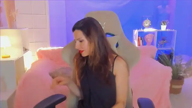 Snapshot of April_o_Nill chatting on 25, 2, 2025 April o Nill online show from 25, 2, 2025