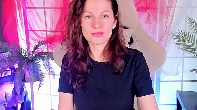 Snapshot of April_o_Nill chatting on 21, 11, 2025 April o Nill online show from 21, 11, 2025