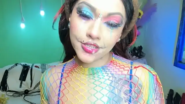 angelina james  online show from 14, 10, 2025