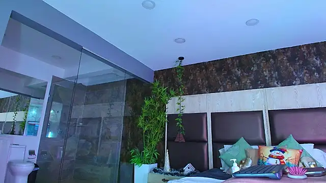 sophie starx online show from 7, 12, 2024