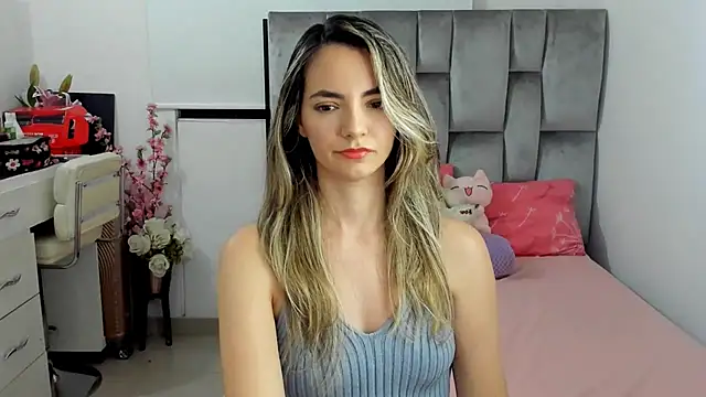 baby-miah online show from 10, 10, 2025