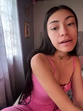 Effy Bonny online show from 3, 1, 2025