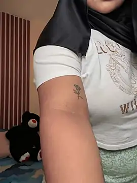  Shara Handal  online show from 20, 3, 2025