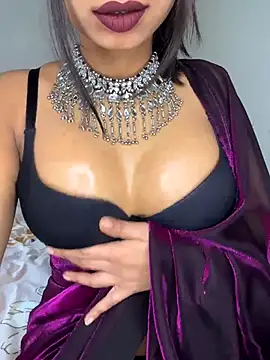 Hot-sexy222 online show from 3, 12, 2024