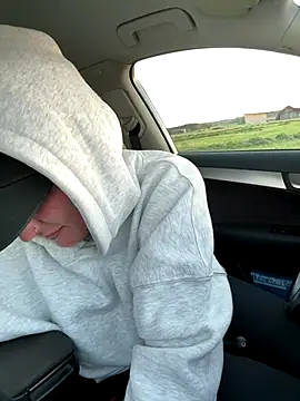 Snapshot of redNatified chatting on 18, 10, 2025 redNatified online show from 18, 10, 2025