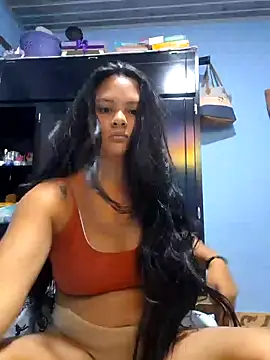 sexy-latin10 online show from 6, 2, 2025