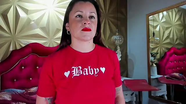 BarbaraTyleer online show from 6, 1, 2025