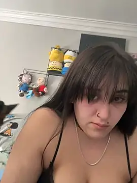 ThicBunz online show from 21, 2, 2025