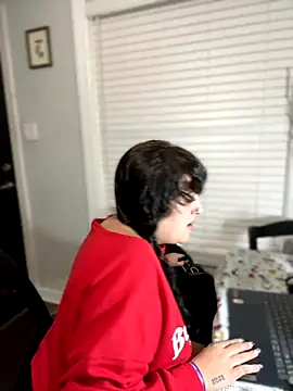 ThicBunz online show from 27, 10, 2025