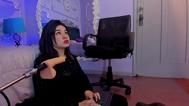 Snapshot of JeyLee chatting on 14, 11, 2025 JeyLee online show from 14, 11, 2025