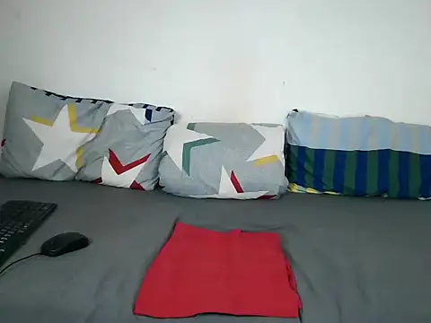 Snapshot of BIGTITTISXXX chatting on 4, 12, 2025 BIGTITTISXXX online show from 4, 12, 2025