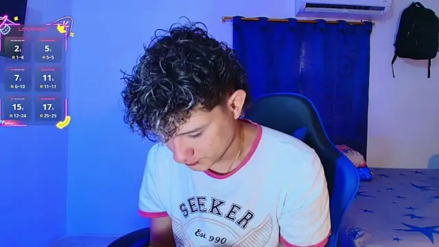 Nathan Bluee online show from 8, 3, 2026