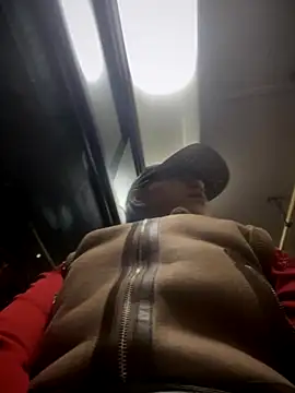 Khalyk G online show from 2, 12, 2025