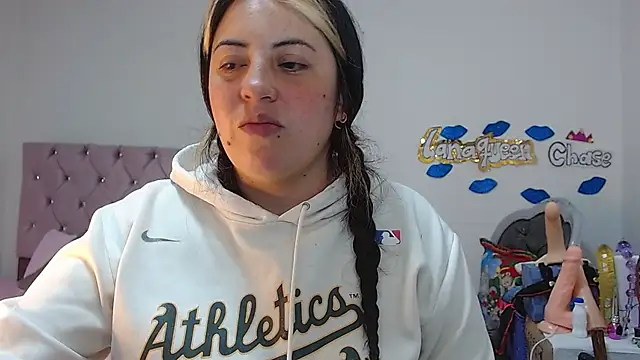 Snapshot of lanaqueen699 chatting on 7, 1, 2025 lanaqueen699 online show from 7, 1, 2025